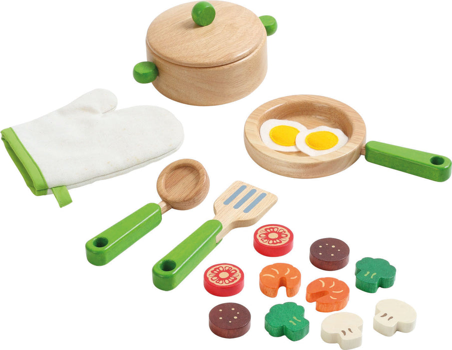 WOODEN KITCHENWARE SET - REDUCED TO CLEAR!