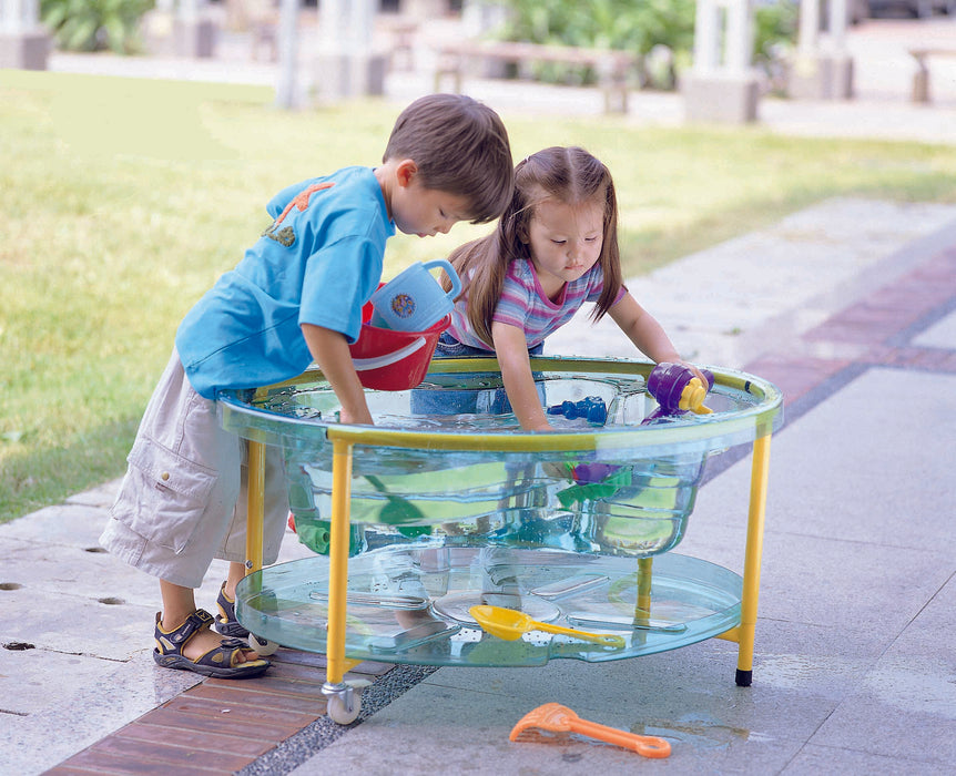 Sand and water Table, Clear